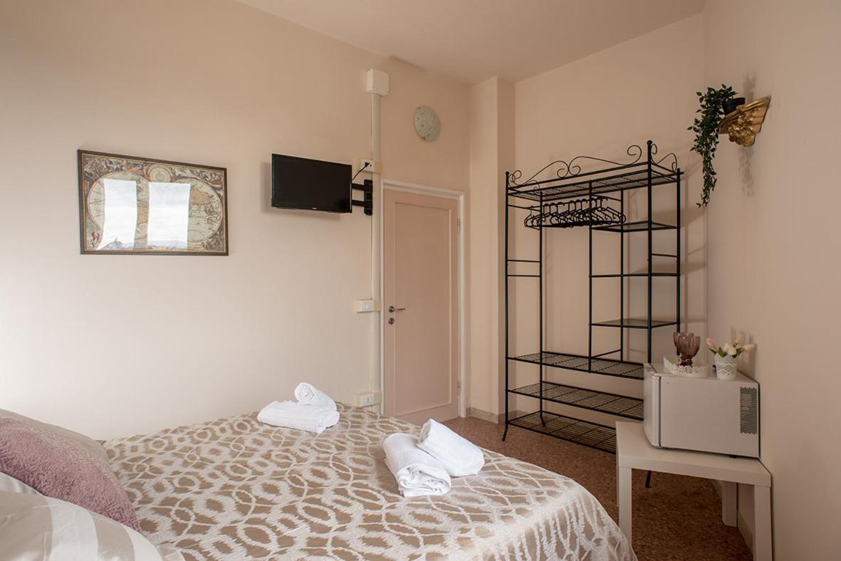 I Tulipani Hotell Florens Exteriör bild
